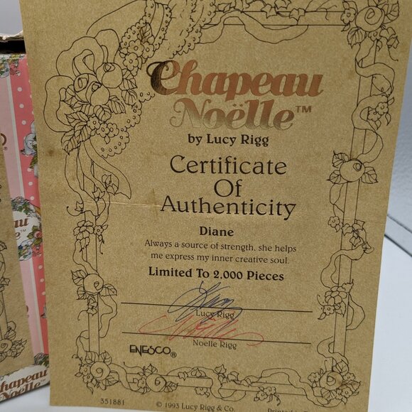 Chapeau Noelle by Lucy Rigg Diane Bride Bear Figurine 1993, Limited Edition - Picture 9 of 11